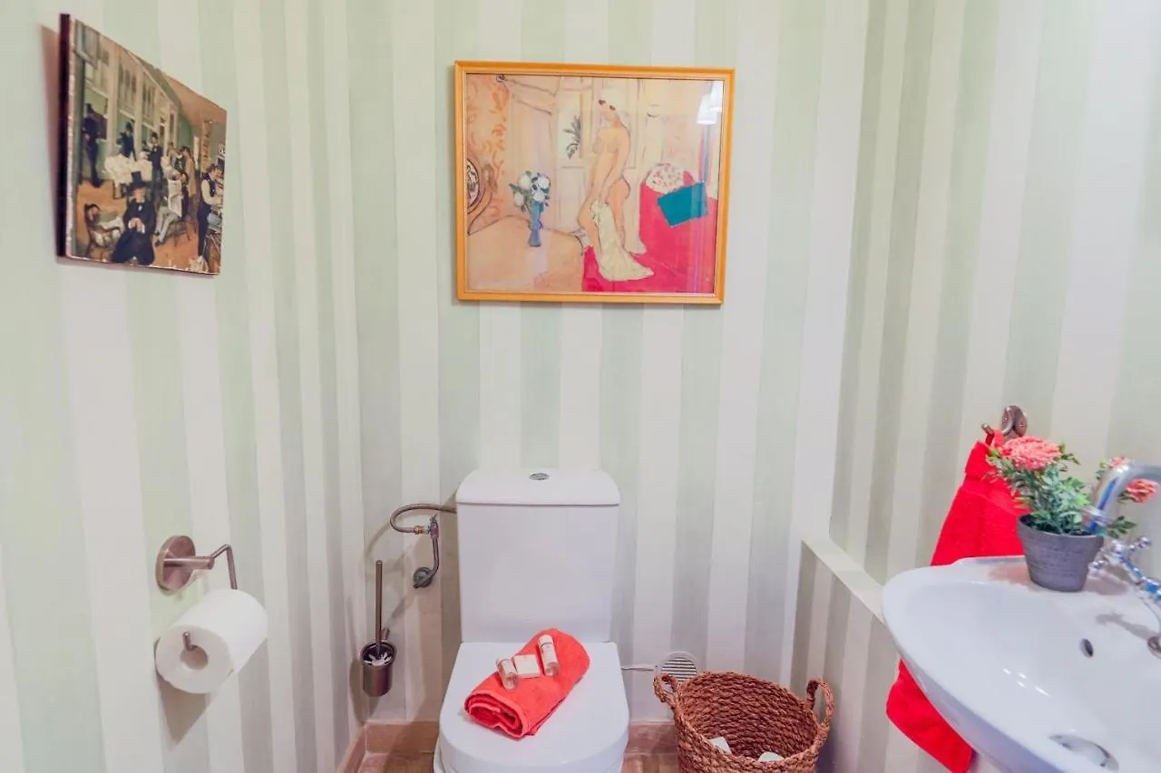Le Chateau De La Pinede Ap4198 By Riviera Holiday Homes Juan-les-Pins Apartment