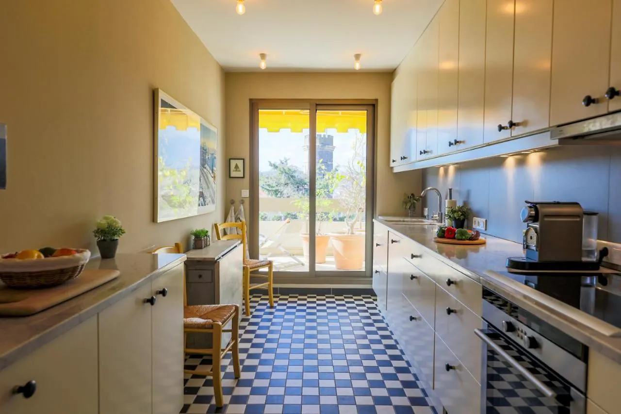 Le Chateau De La Pinede Ap4198 By Riviera Holiday Homes Juan-les-Pins 0*,